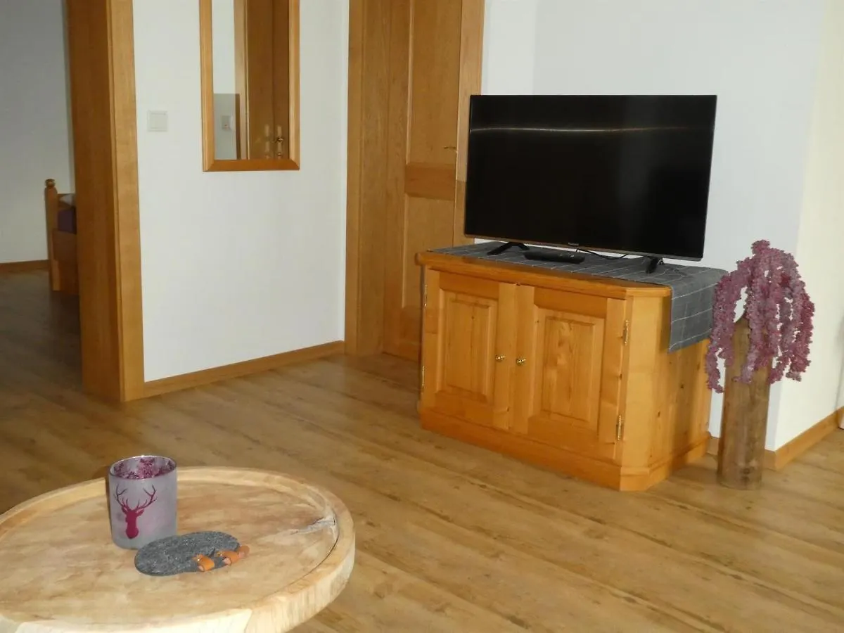 Apartment Gaestehaus Bergblick Wallgau